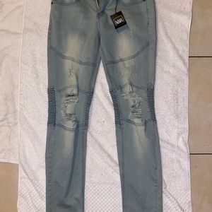 2 pair of y&r jeans